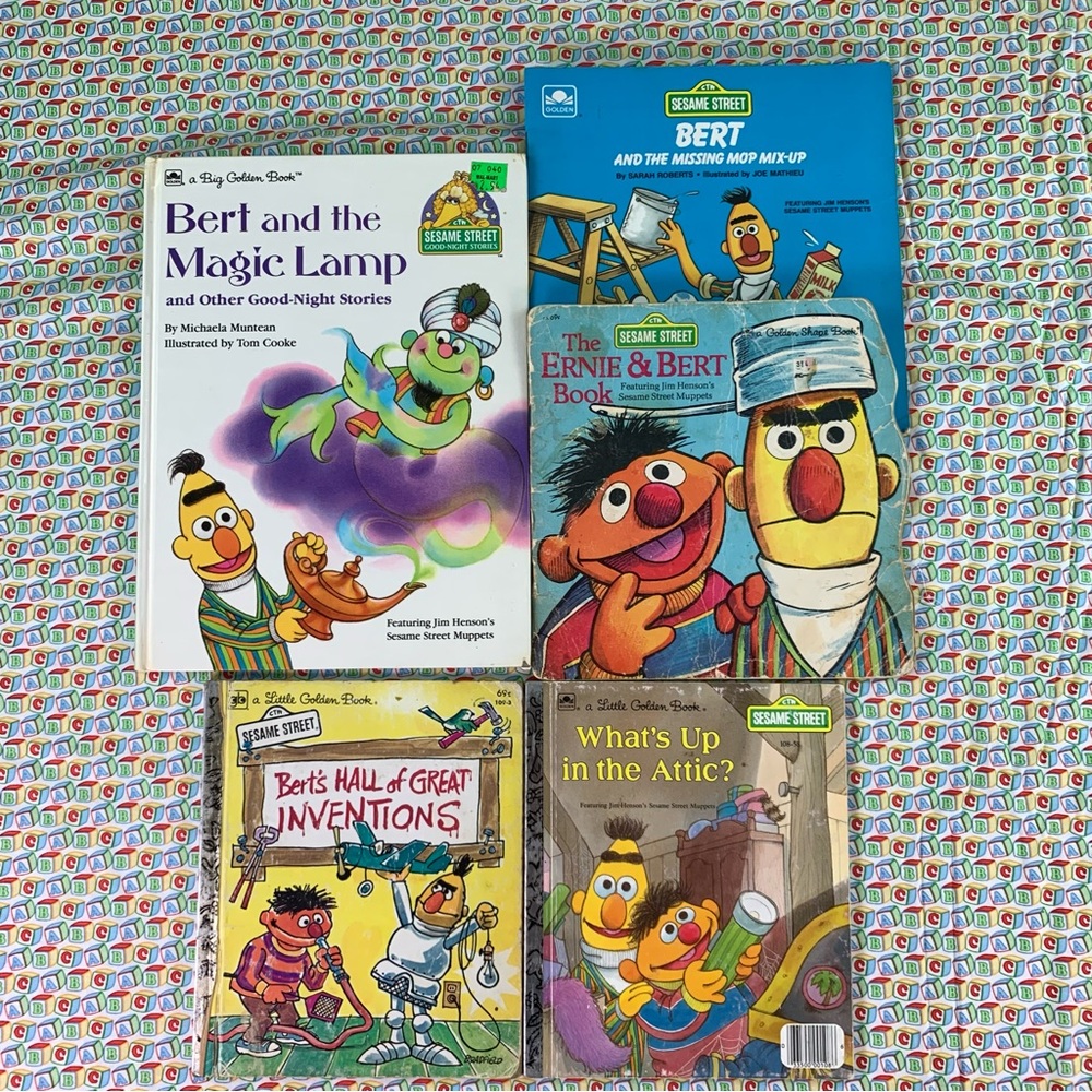 Sesame Street 5 Bert and Ernie Storybook Collection.